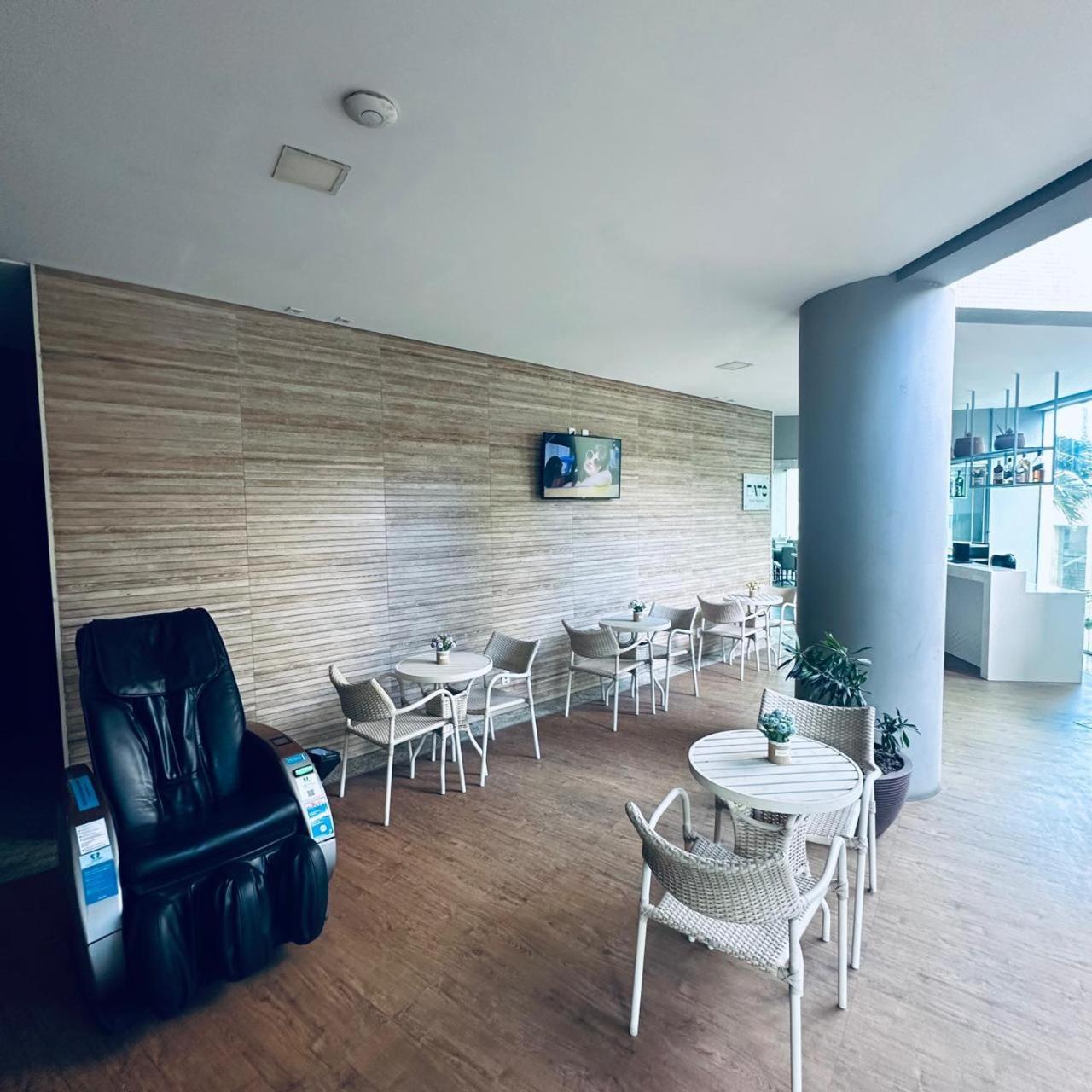Flat 10 Andar Hotel Costa Mar Acesso Direto Praia ジャボアタン・ドス・グアララペス エクステリア 写真